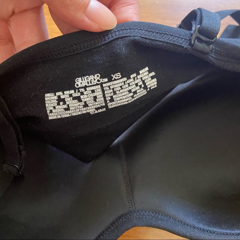 Convertible Black Bra - Picture 3 of 3